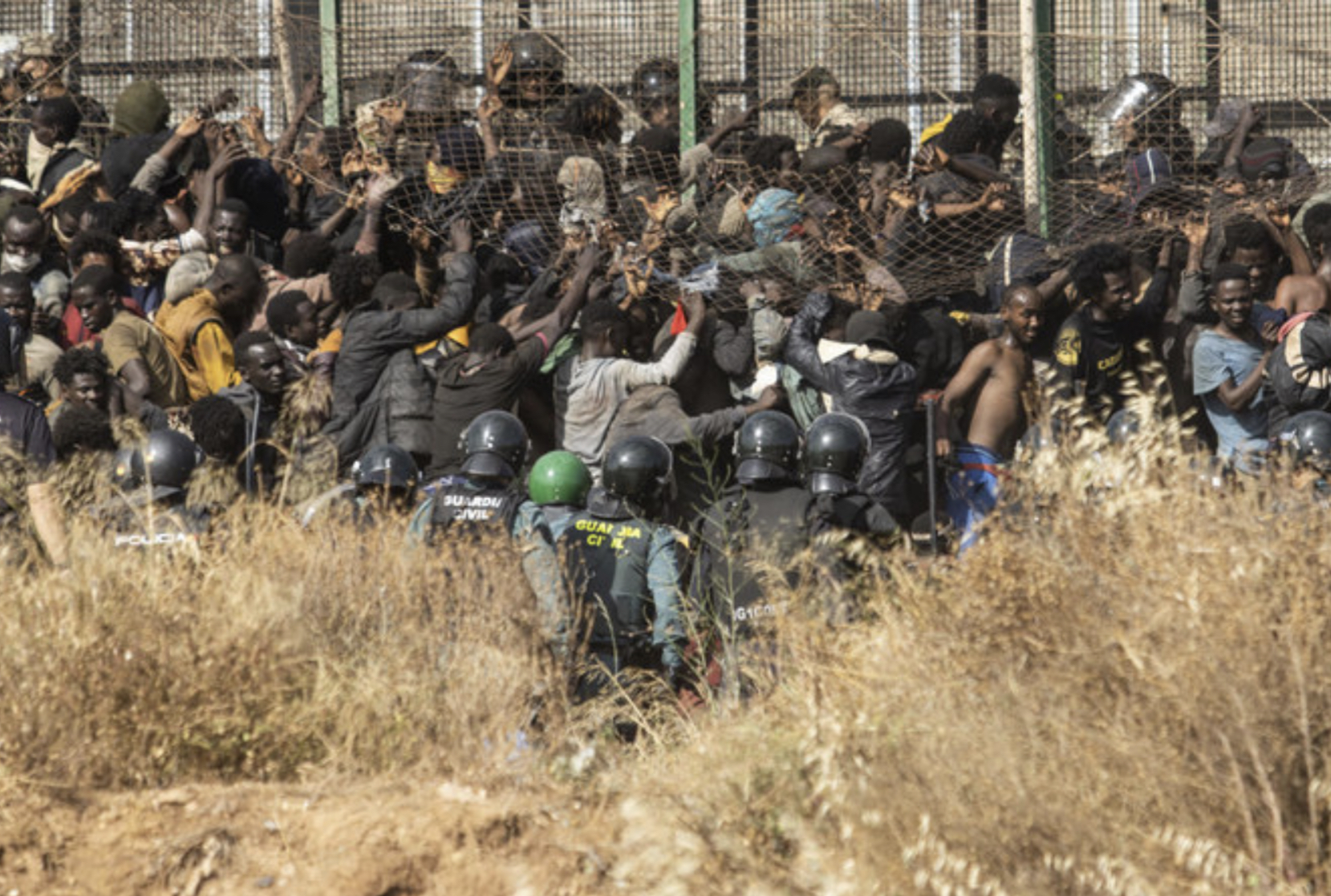 Maroc: tentative de passage en force mortelle de migrants dans une enclave espagnole