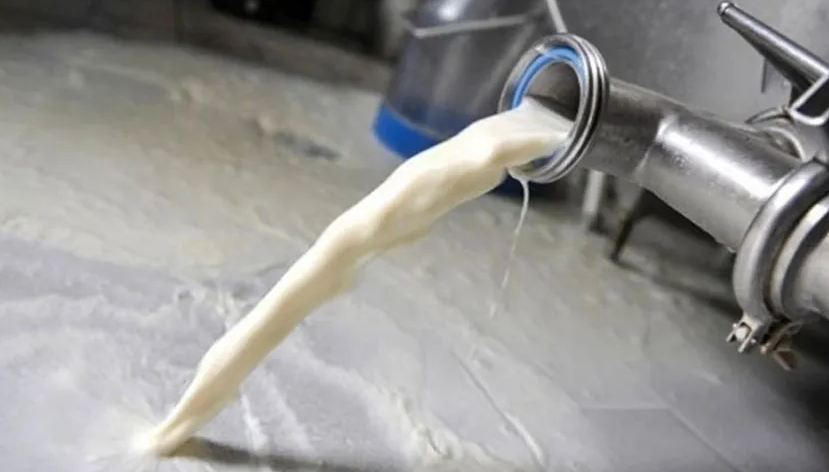 De nombreuses difficultés menacent la production et la distribution de lait