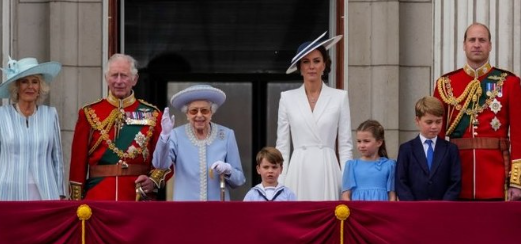Jubilé de platine d'Elizabeth II: la reine diplomate a aidé le Royaume-Uni à surmonter les revers de l'histoire