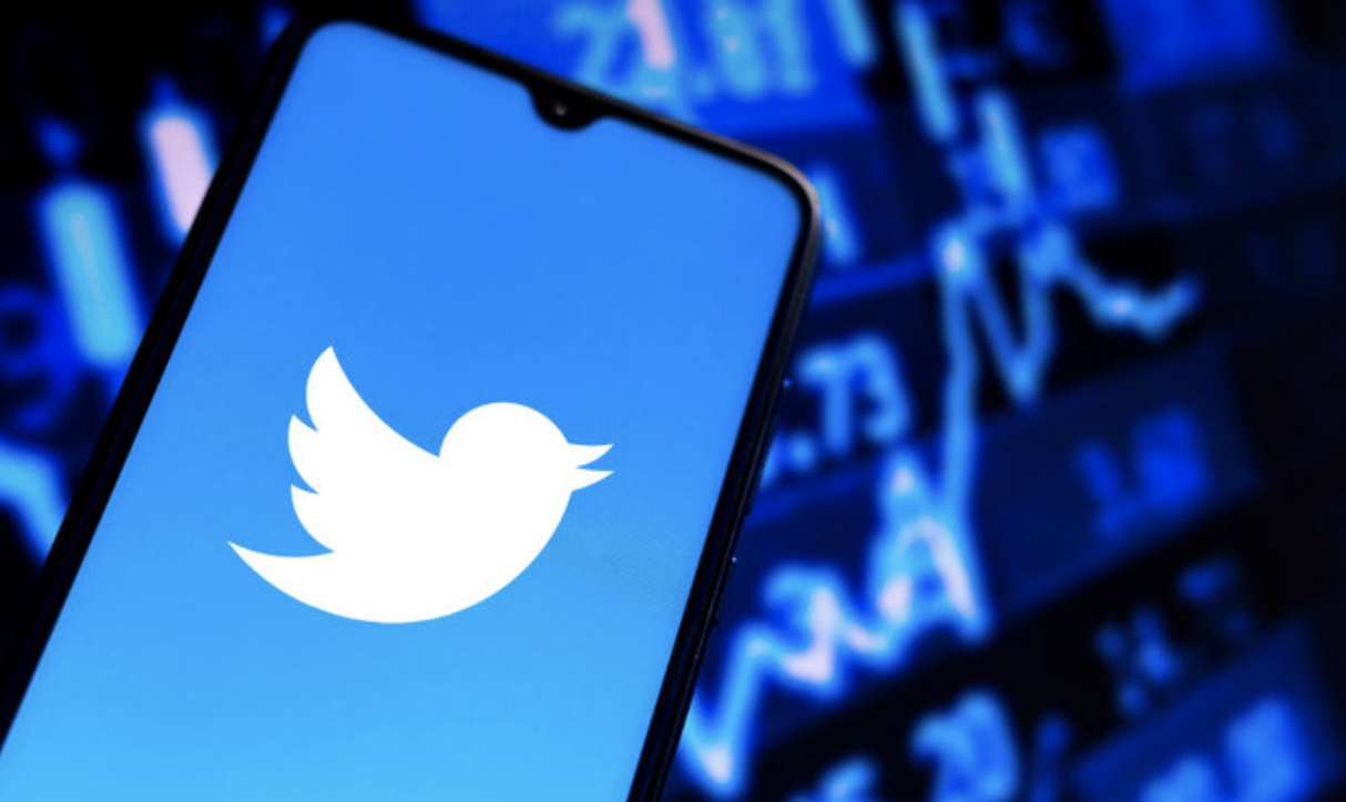 Une enquête Twitter révèle les tendances en matière de voyages en Arabie saoudite et aux Émirats arabes unis