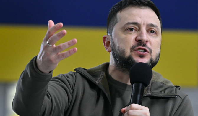 Le président ukrainien Volodymyr Zelensky plaidant, le 10 juin 2022, pour l'entrée de l'Ukraine dans l'Union européenne. (AFP)
