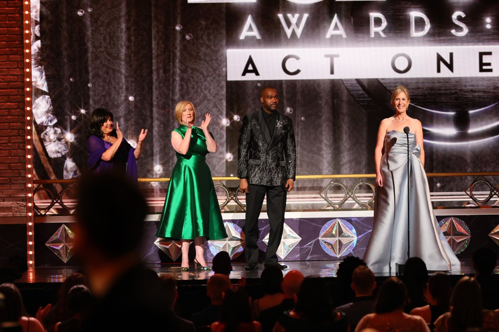 Une pièce sur la finance et la diversité, grands vainqueurs à Broadway