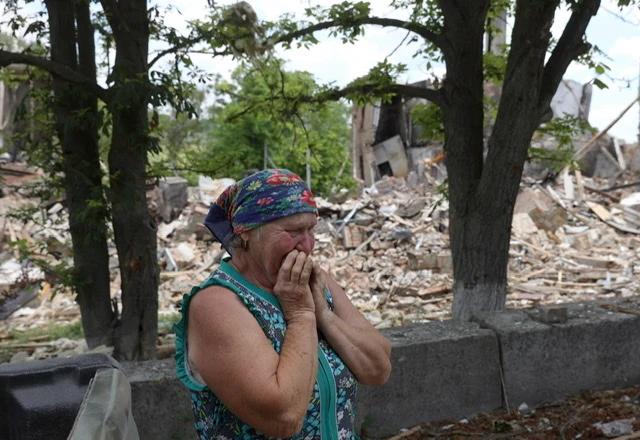 Ukraine: Le gouverneur de Lougansk, sous le feu, se «prépare au pire»