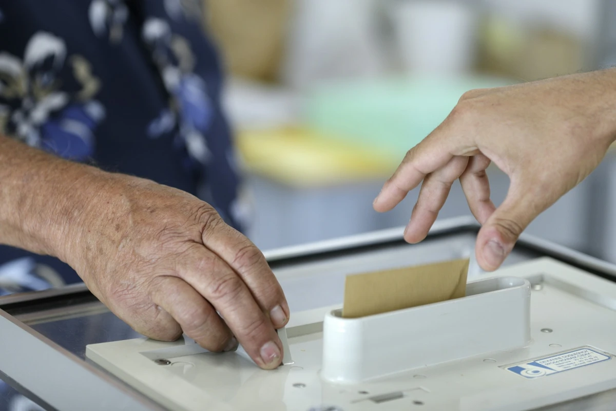 Législatives en France: Un premier tour et une… première !