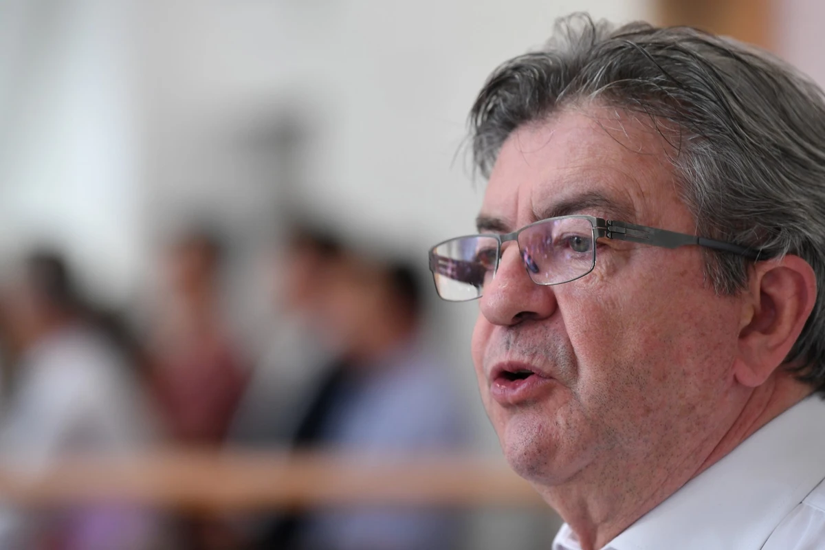 Législatives en France: Une fin de campagne en mode surchauffe