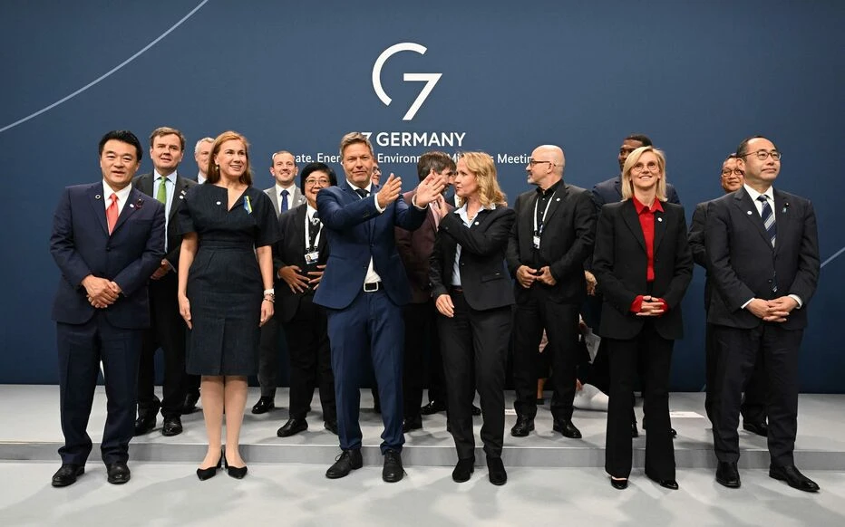 La Russie veut la capitulation de l'Ukraine, le G7 accentue sa pression