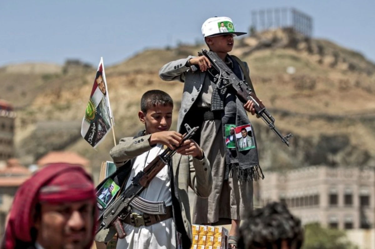 Les enfants soldats âgés de 10 ans «sont de vrais hommes», selon les Houthis