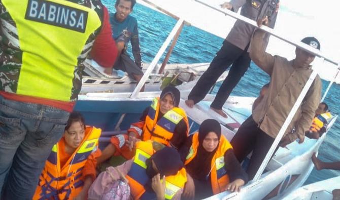 Naufrage d'un ferry en Indonésie: au moins 9 morts