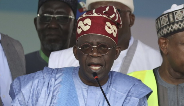 Présidentielle 2023 au Nigeria: Tinubu prend un musulman pour colistier