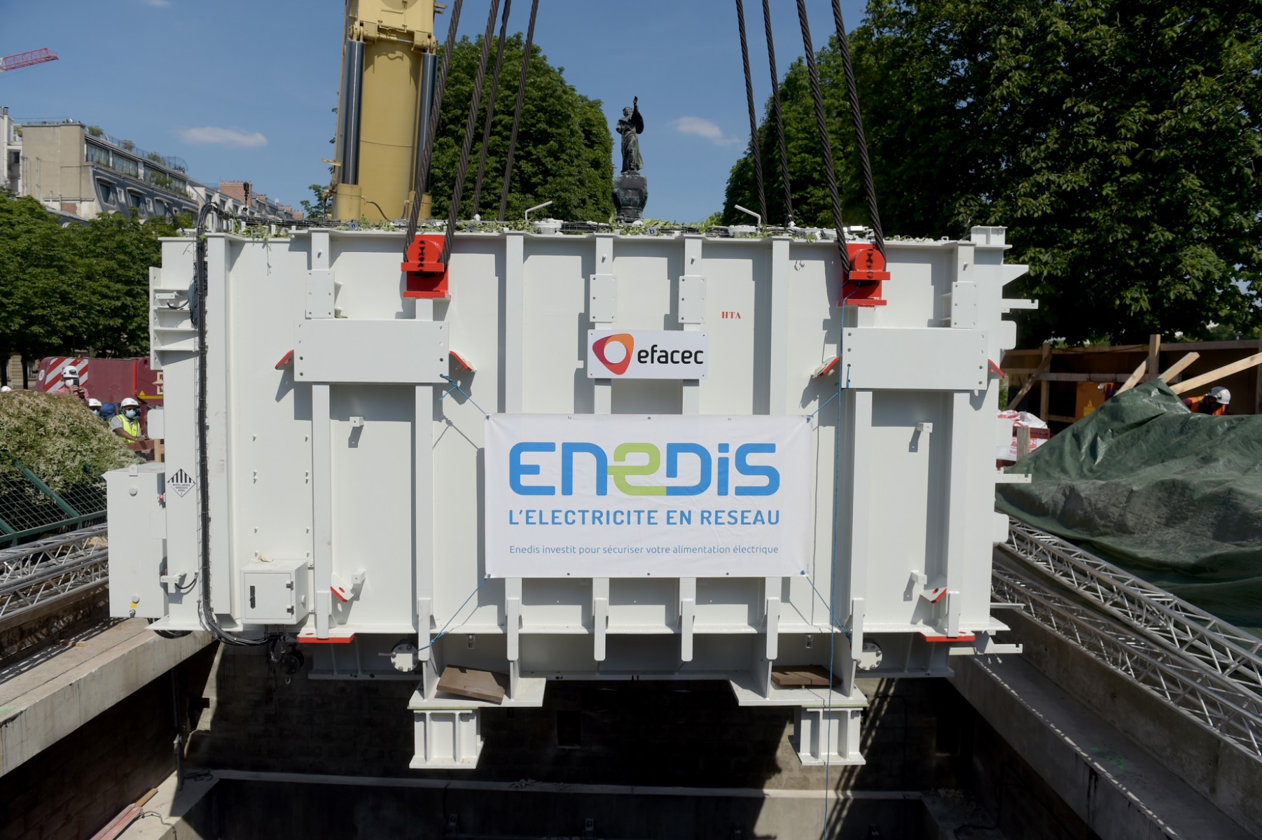 Coupure d'électricité pour 3 800 foyers parisiens à cause d'une fuite de gaz
