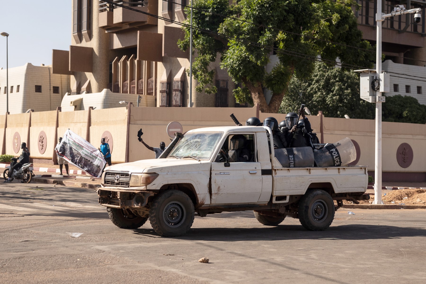 Burkina: 34 morts dans deux attaques de djihadistes présumés