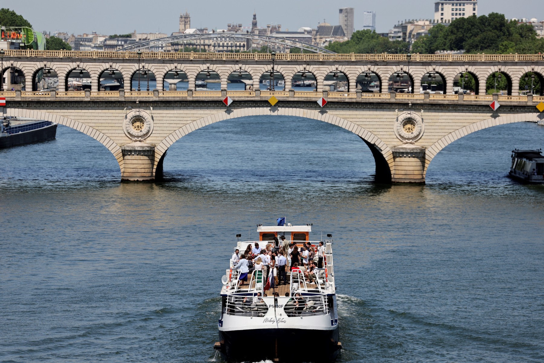 Pour refroidir ses monuments, Paris mise sur la Seine