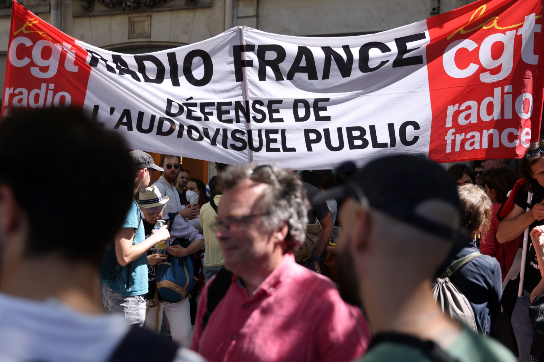 Les rédactions de France Télévision votent la défiance contre leur directeur de l'information