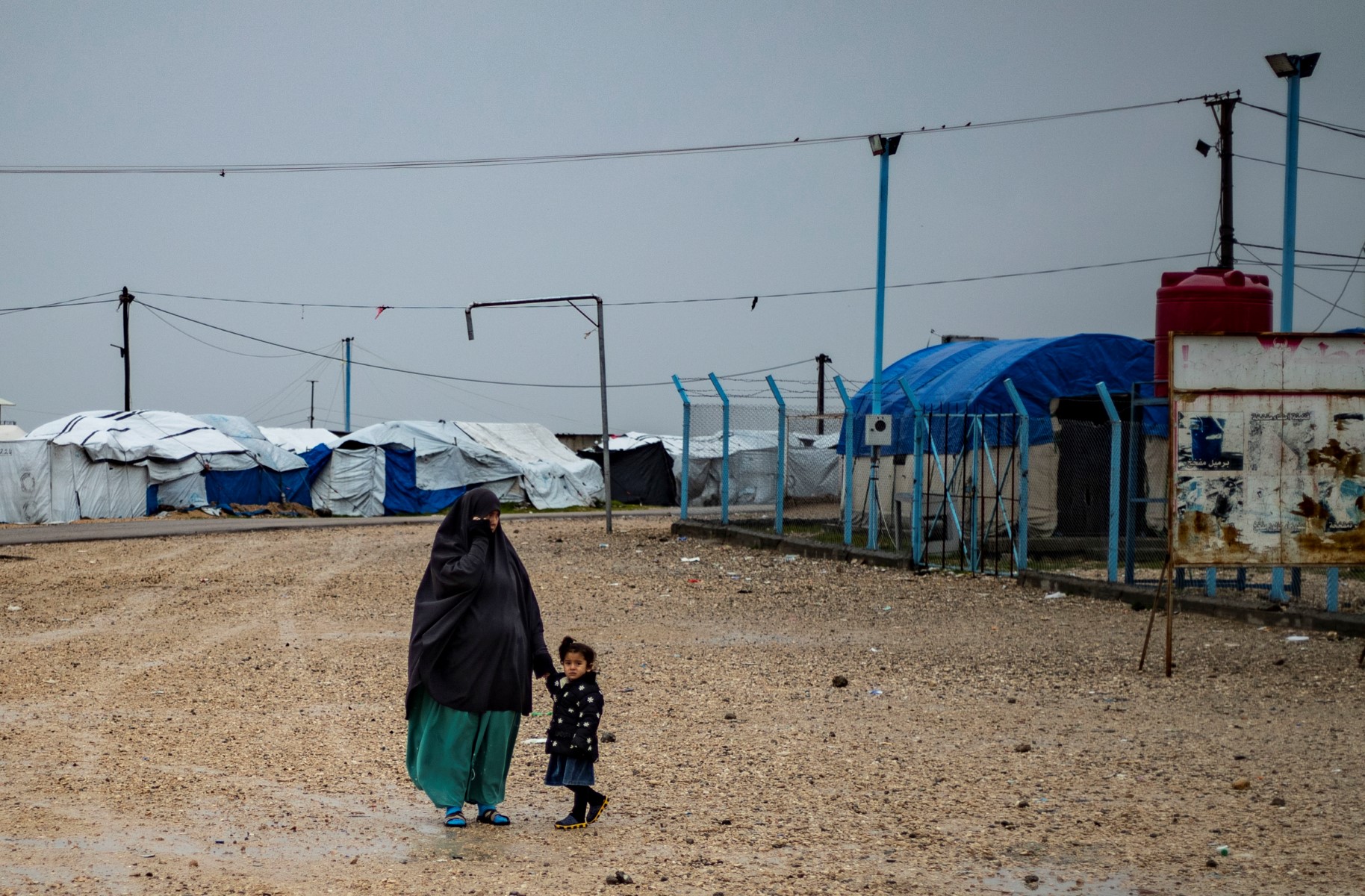 L'épineuse question du retour en France des enfants de jihadistes