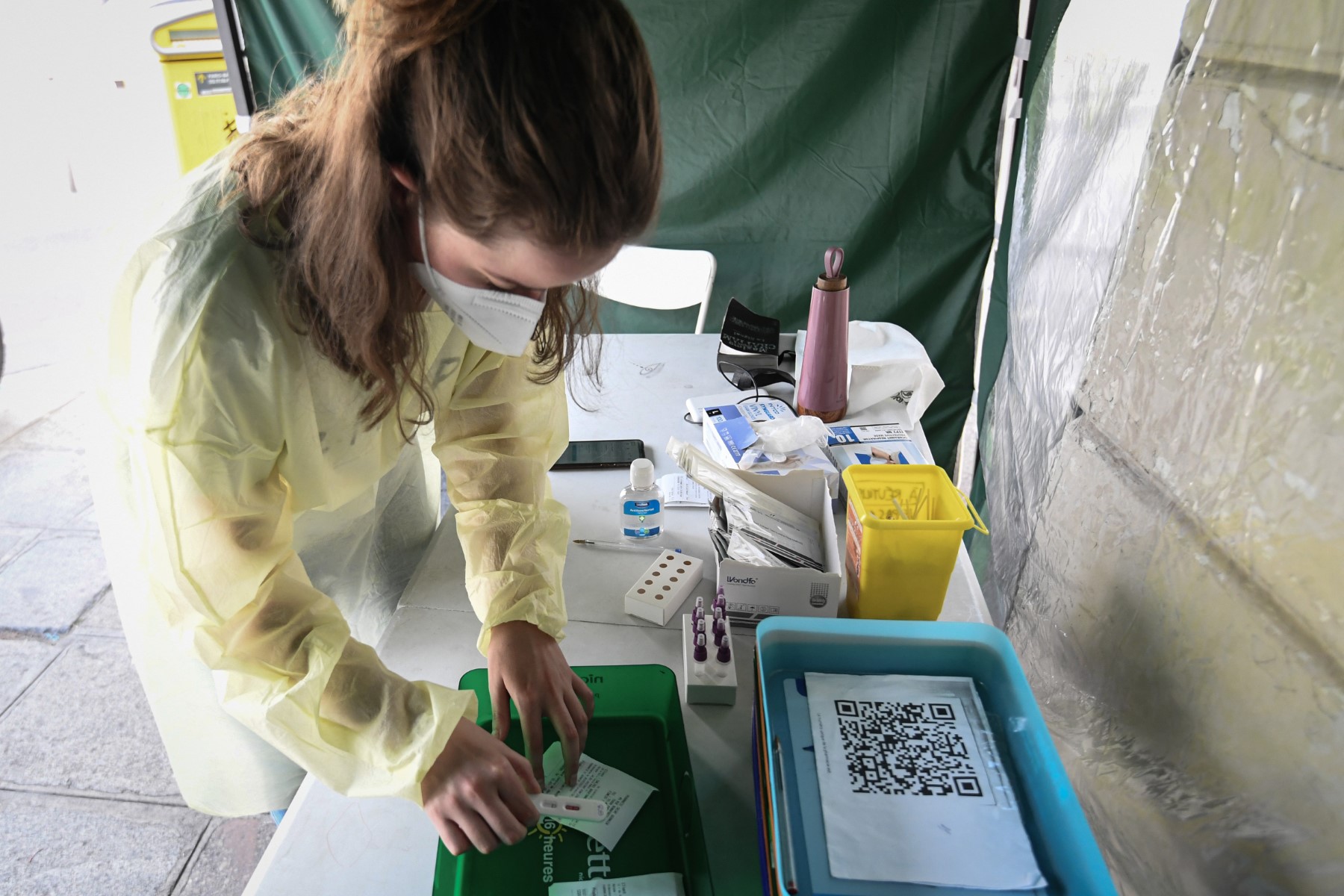 Covid-19: plus de 150 000 morts en France depuis le début de l'épidémie