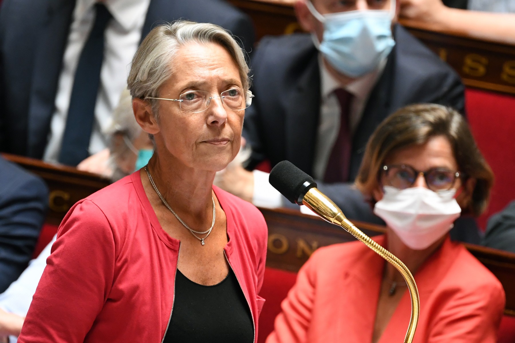 France: le nouveau gouvernement subit son premier revers à l'Assemblée