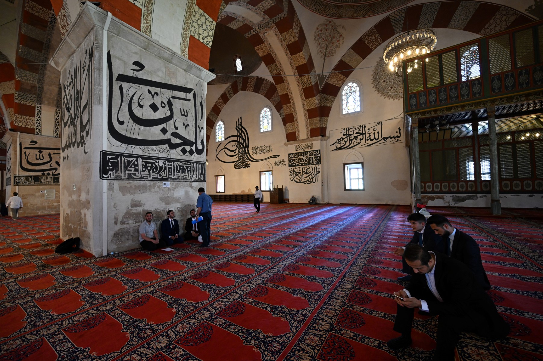 En Turquie, l'appel à la prière, art lyrique et politique