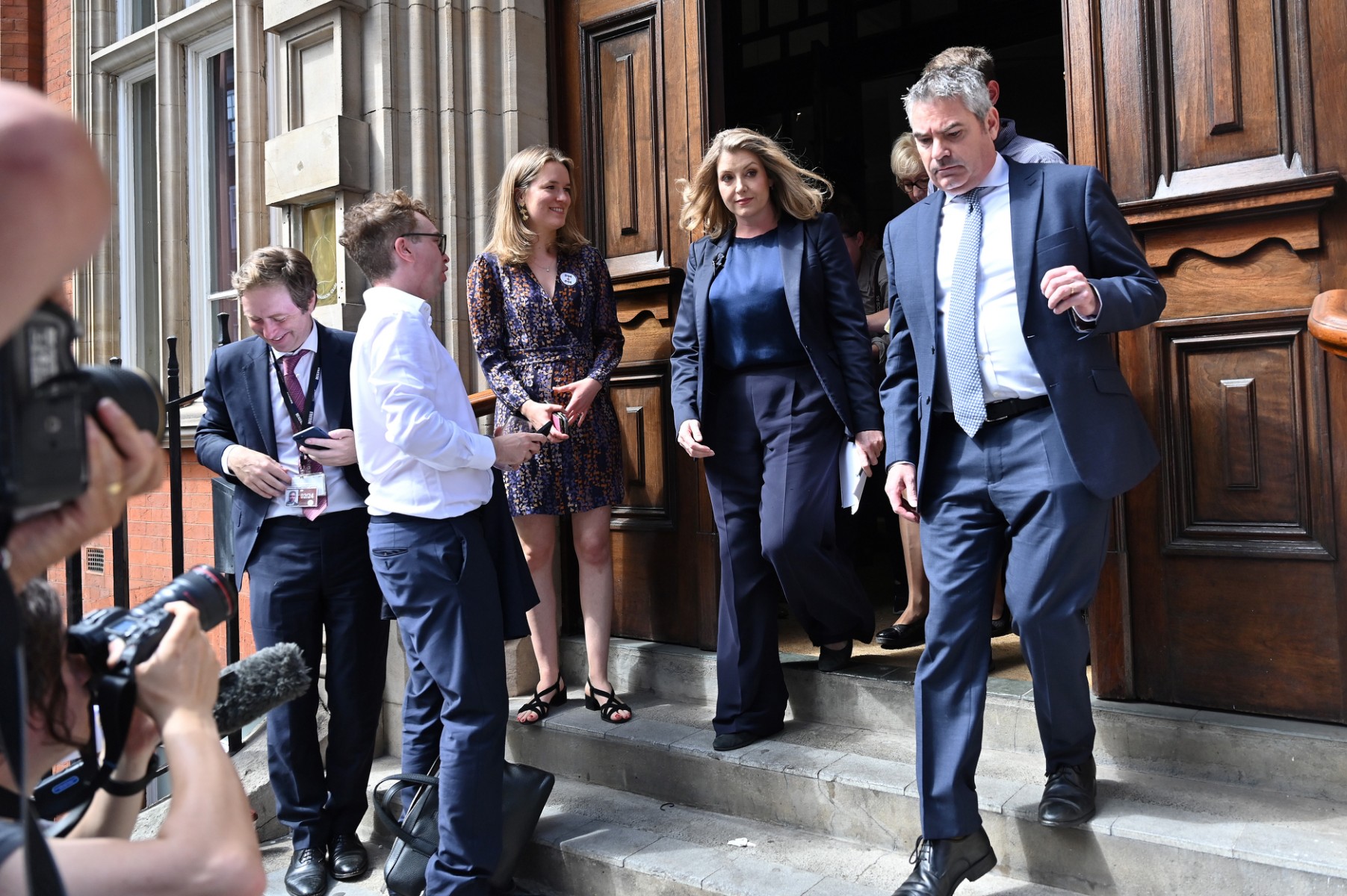 Le débat s'anime entre les candidats à Downing Street avant une semaine décisive