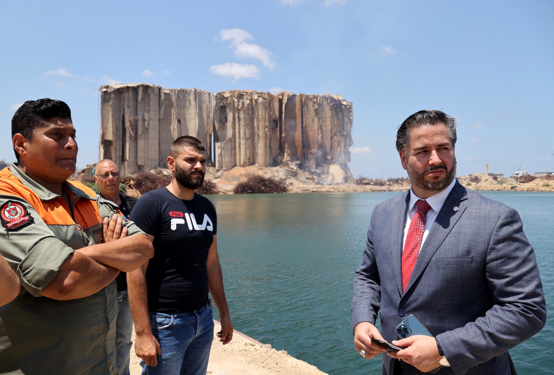 Un incendie au port de Beyrouth ravive le souvenir de l'explosion de 2020