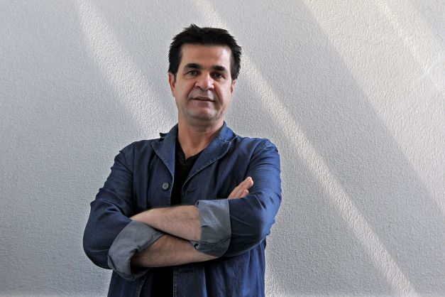 Iran: Le cinéaste arrêté Panahi doit purger une peine de six ans