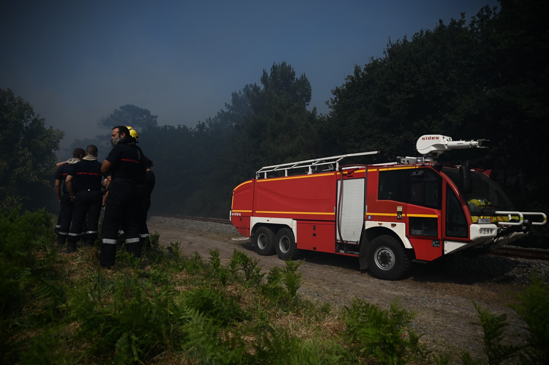 Les fumées des incendies du sud-ouest remontent jusqu'à Paris