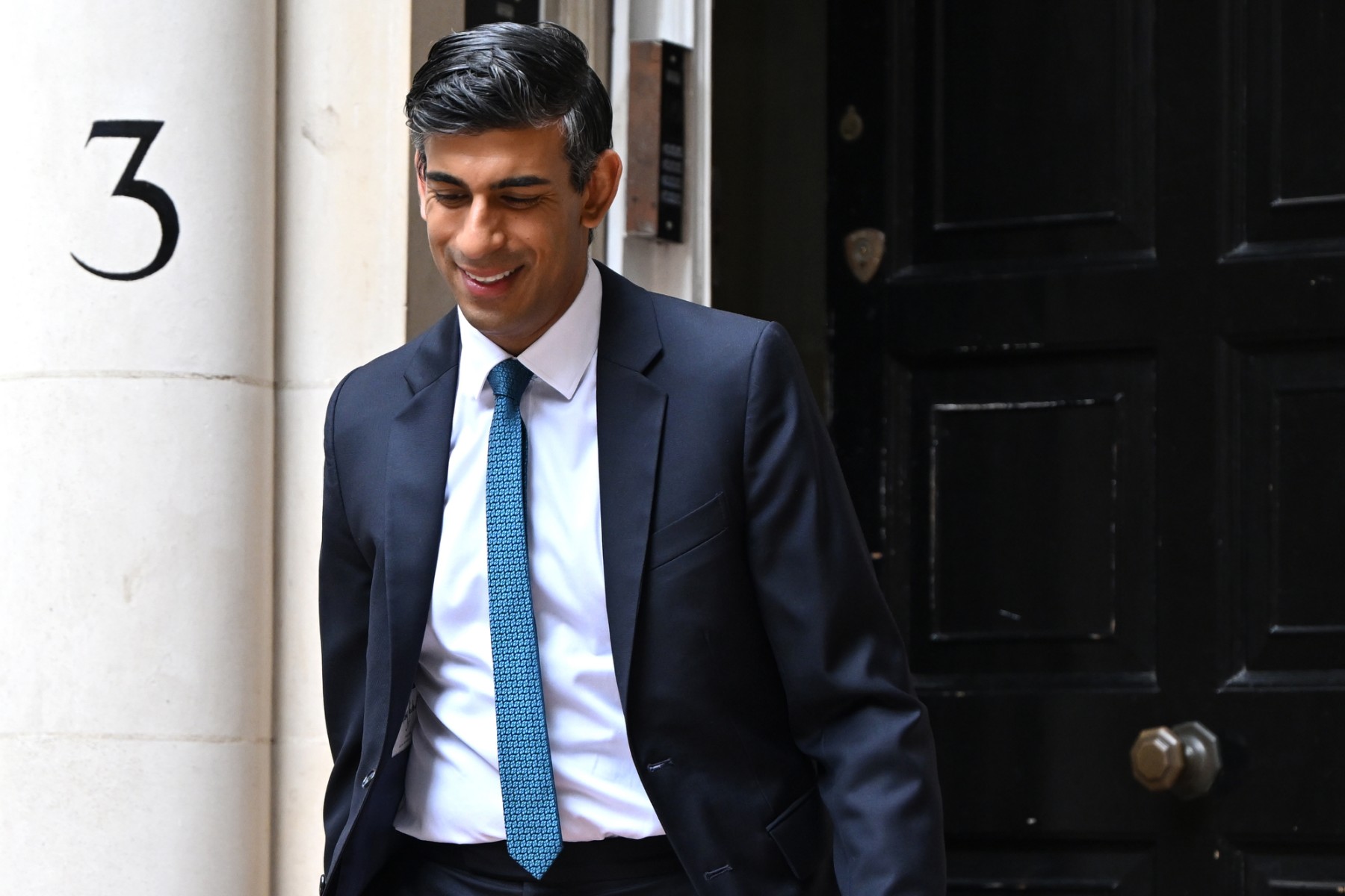 Course à Downing Street: Face-à-face, Liz Truss et Rishi Sunak s'opposent sur les taxes