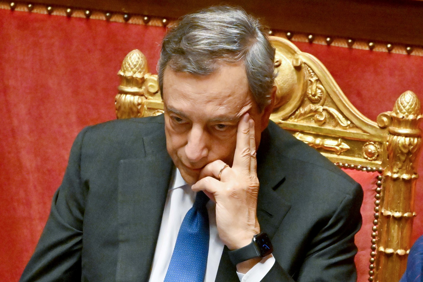 Italie: Draghi sur le départ après l'implosion de sa coalition