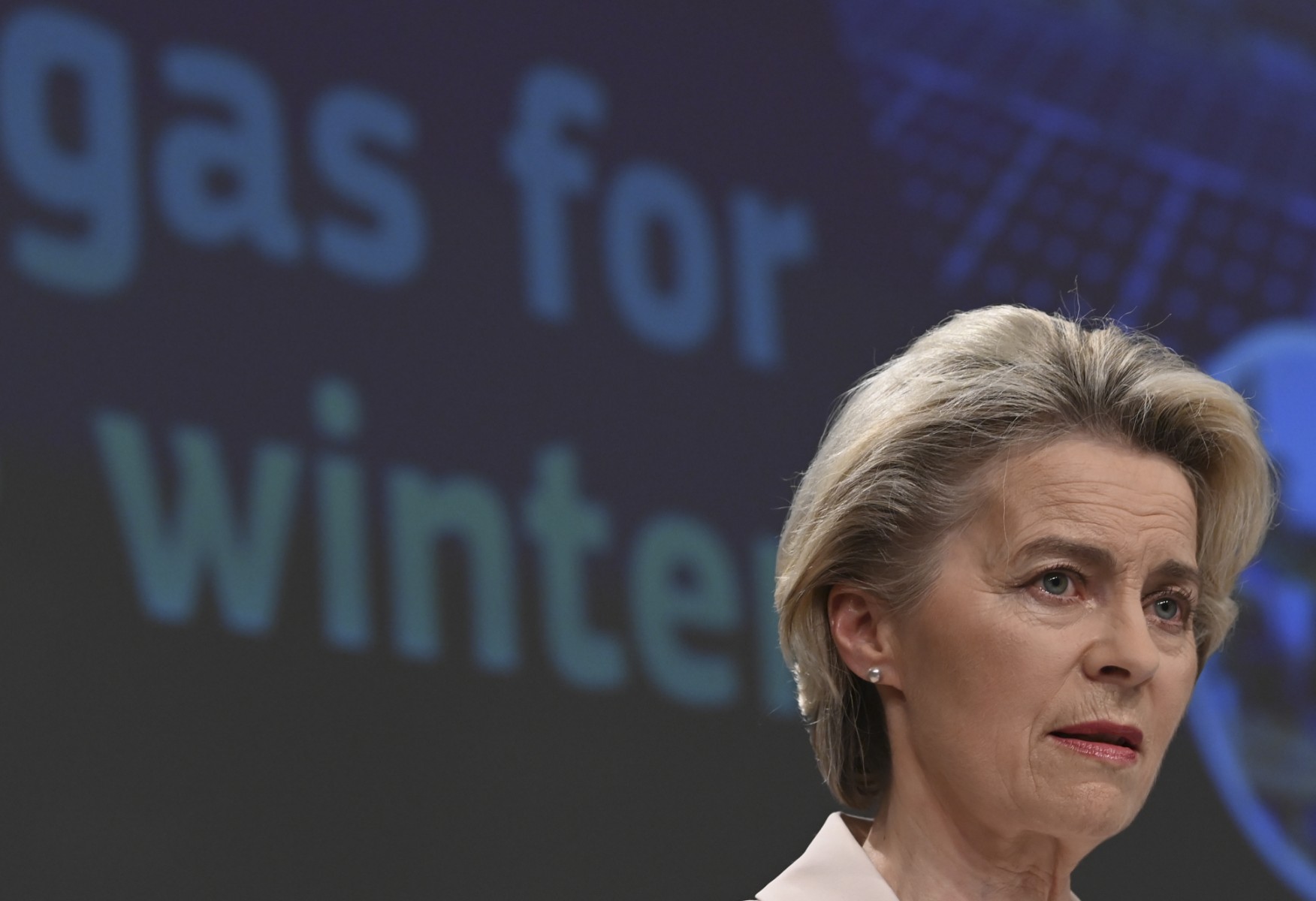 Propos d'Orban: la «discrimination raciale» contraire aux valeurs de l'UE, rappelle von der Leyen