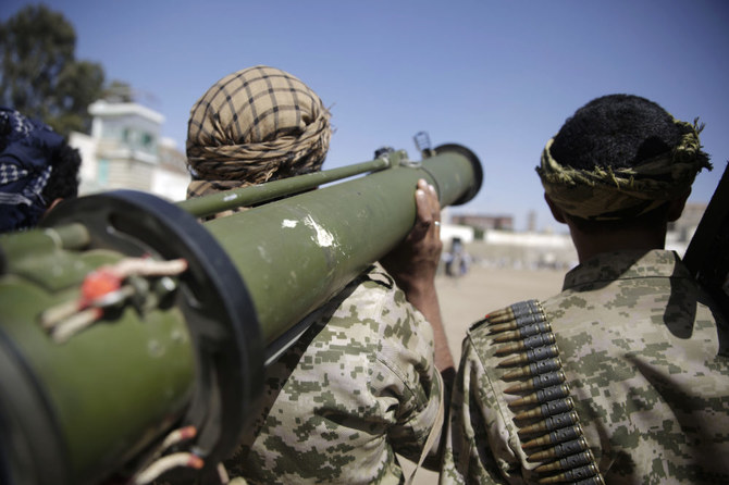 Un «gang» houthi pille une station de radio à Sanaa, faisant fi d’une décision de justice
