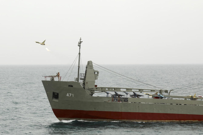L'Iran dévoile une division navale de drones lors de la visite de Biden au Moyen-Orient