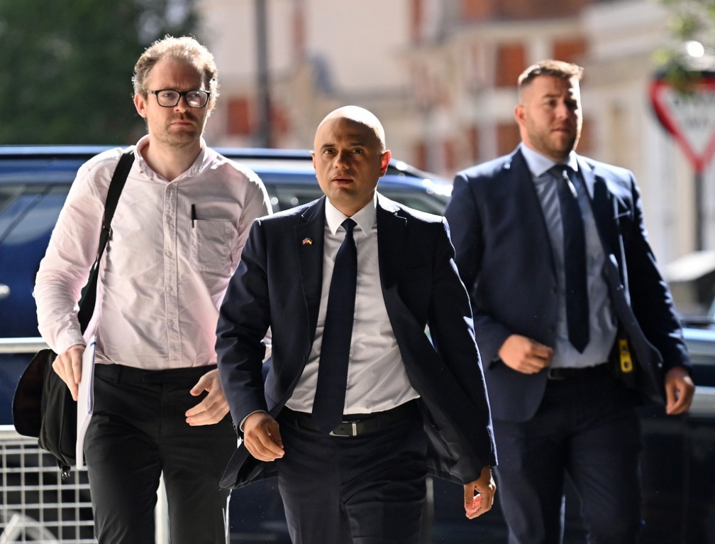 Onze candidats pour succéder à Boris Johnson, qui n'en soutiendra aucun