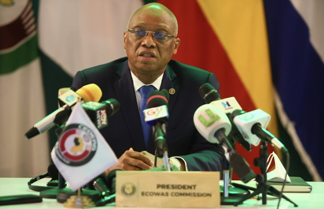 Mali, Burkina, Guinée: L'Afrique de l'Ouest se penche sur les sanctions