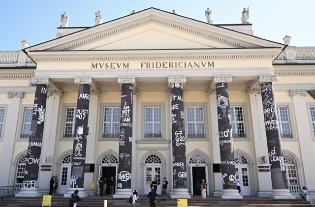 Antisémitisme: L'exposition d'art Documenta ébranlée par un scandale