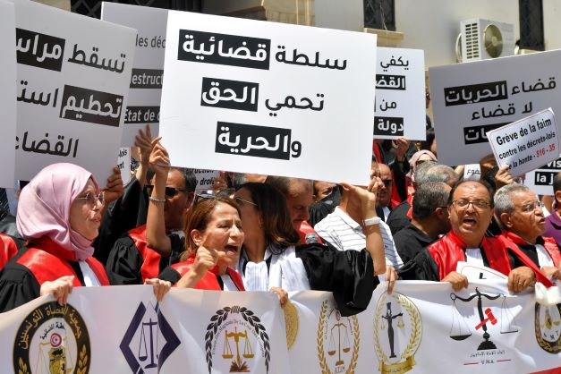 Tunisie: le Front du salut réitère son appel au boycott du référendum constitutionnel