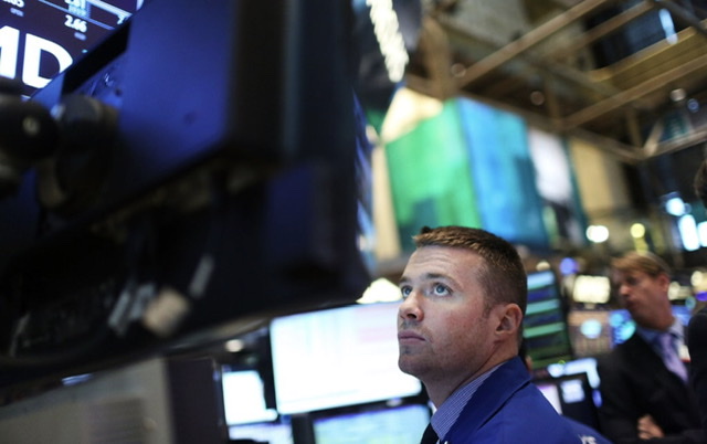 S&P abaisse la notation de l'Ukraine, défaut «quasi-certain»