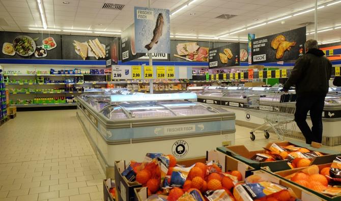 La hausse drastique des prix de l'énergie et des matières premières se répercute sur l'alimentation, au point que certains Allemands n'ont d'autre recours que les banques alimentaires (Photo, AFP).
