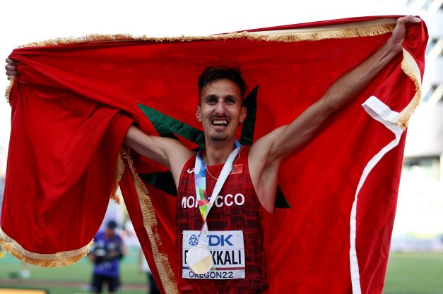 Athlétisme: le Marocain El Bakkali champion du monde du 3 000 m steeple