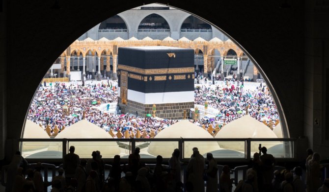 Le ministre saoudien du Hajj inaugure un grand symposium