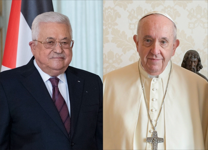 Le président palestinien s'enquiert de la santé du pape François lors d'un appel téléphonique