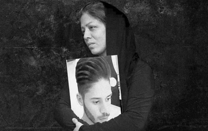La mère d’un adolescent tué par les autorités iraniennes recevra 100 coups de fouet