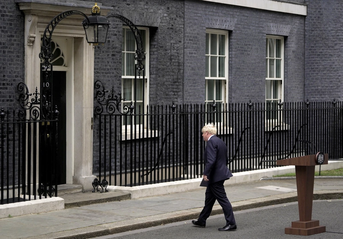 Boris Johnson se résout à quitter le pouvoir