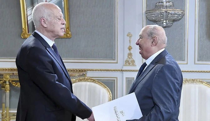 Tunisie: l'auteur de la Constitution désavoue le projet amendé par le président