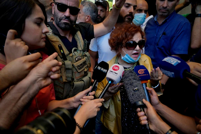 Liban: Menace de grève après le raid d'une juge controversée sur la banque centrale