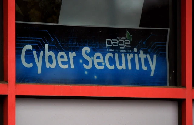 La course est lancée pour lutter contre une cybermenace qui n'existe pas