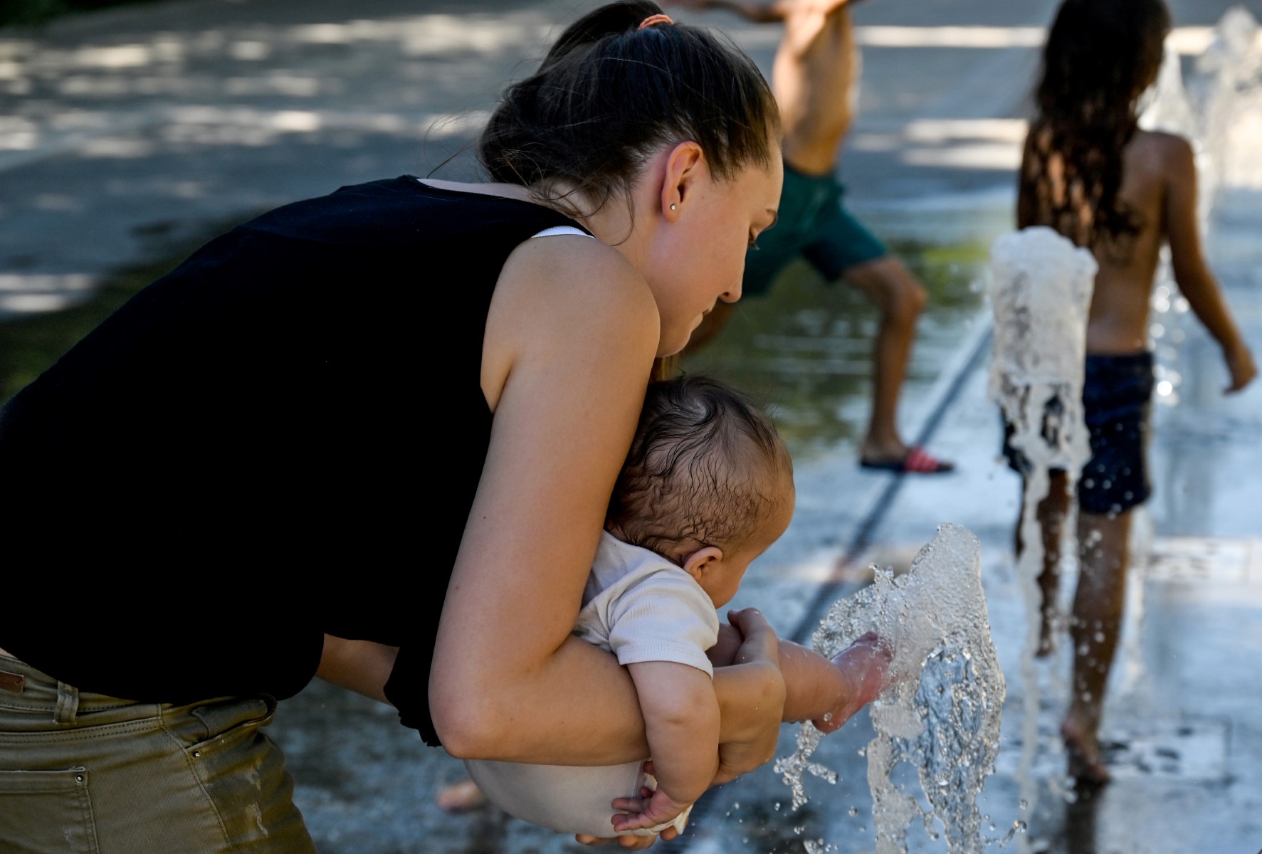 La France traverse une troisième canicule estivale sur fond de sécheresse record