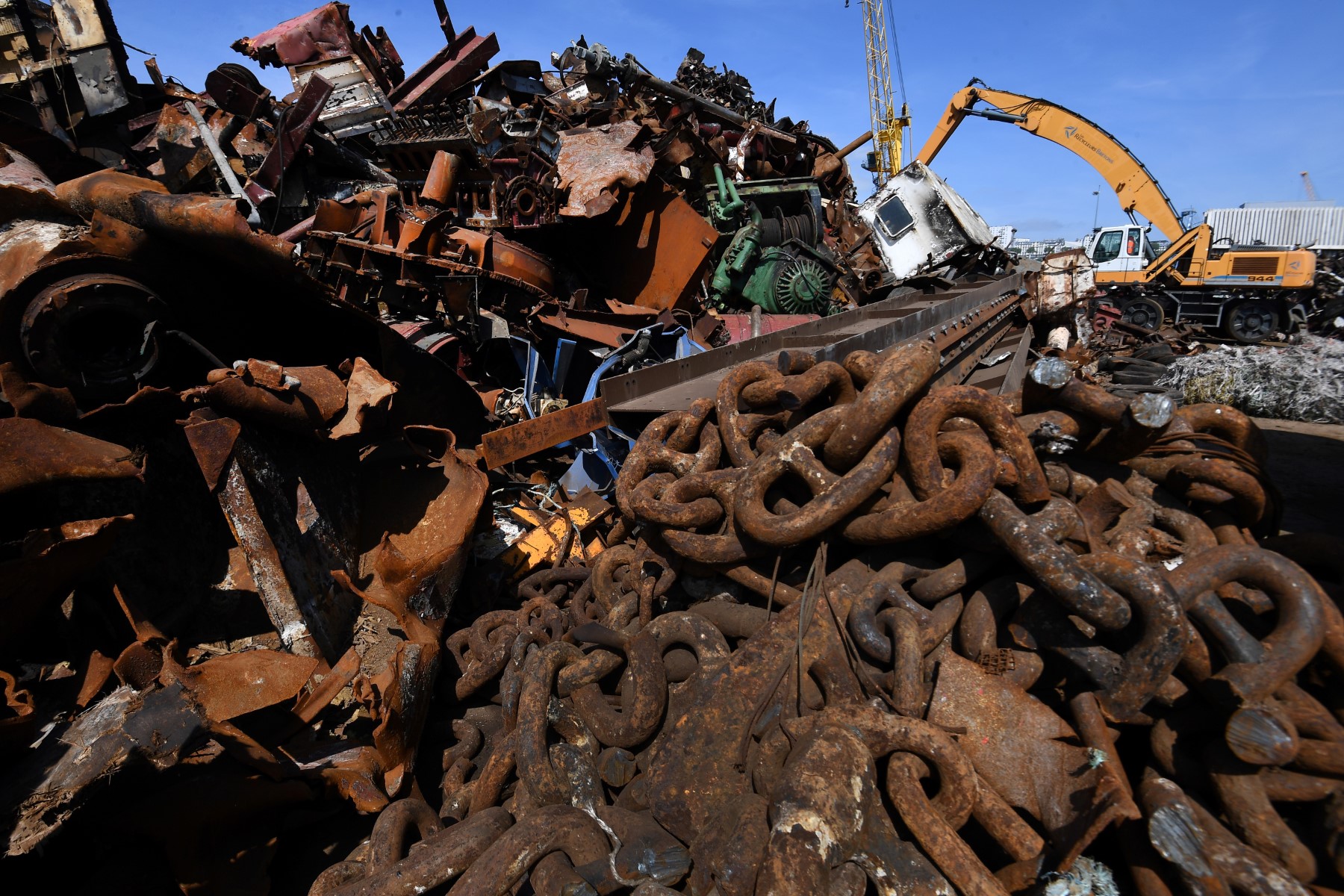 Dans l'ouest de la France, le recyclage de vieux navires en plein essor