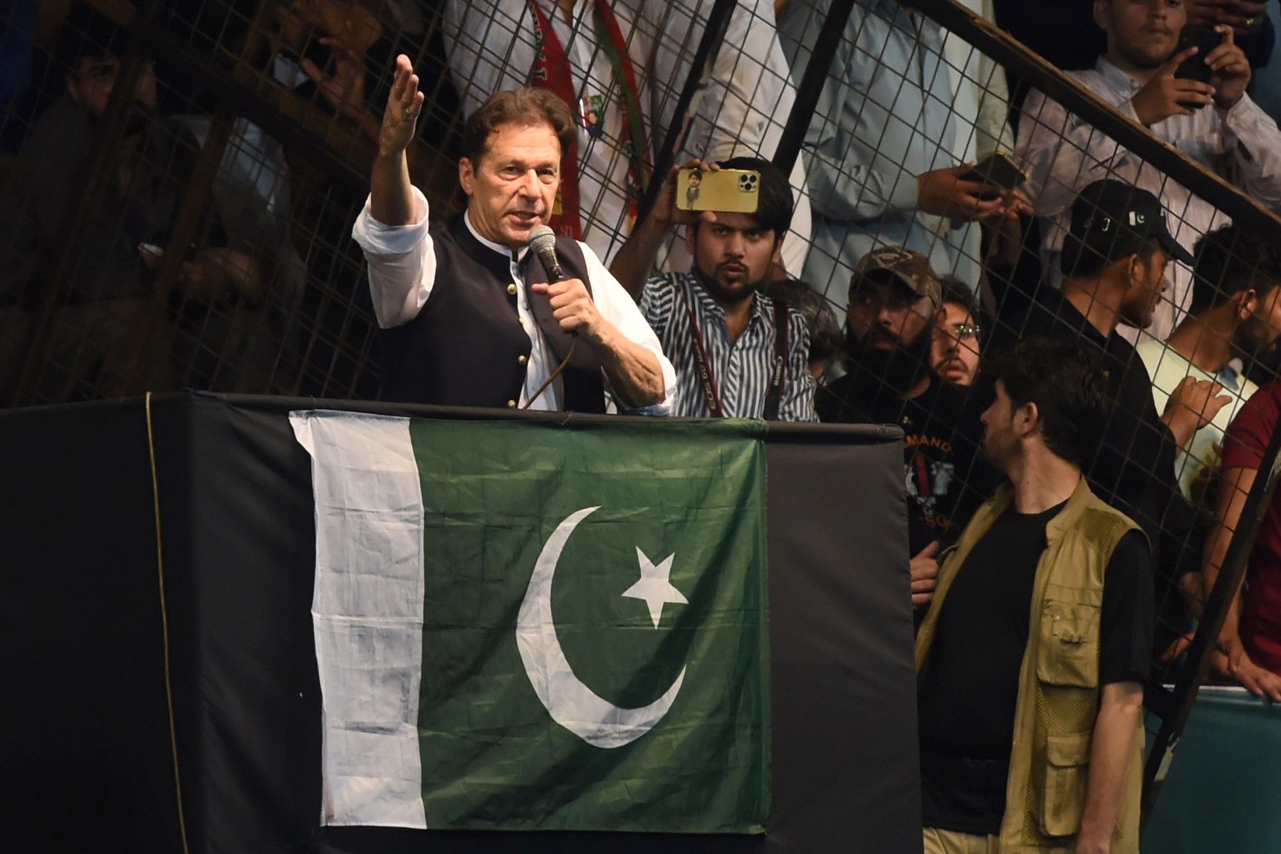 Pakistan: arrêter Imran Khan serait une «ligne rouge» prévient l'opposition