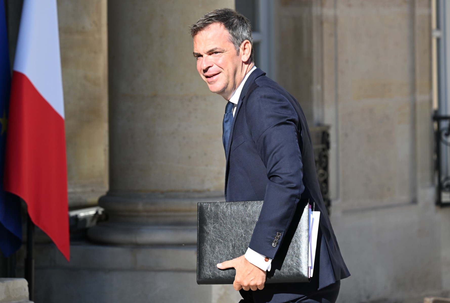 Expulsion d'un imam de France: un refus du Conseil d'Etat serait «un très mauvais signal», juge le gouvernement