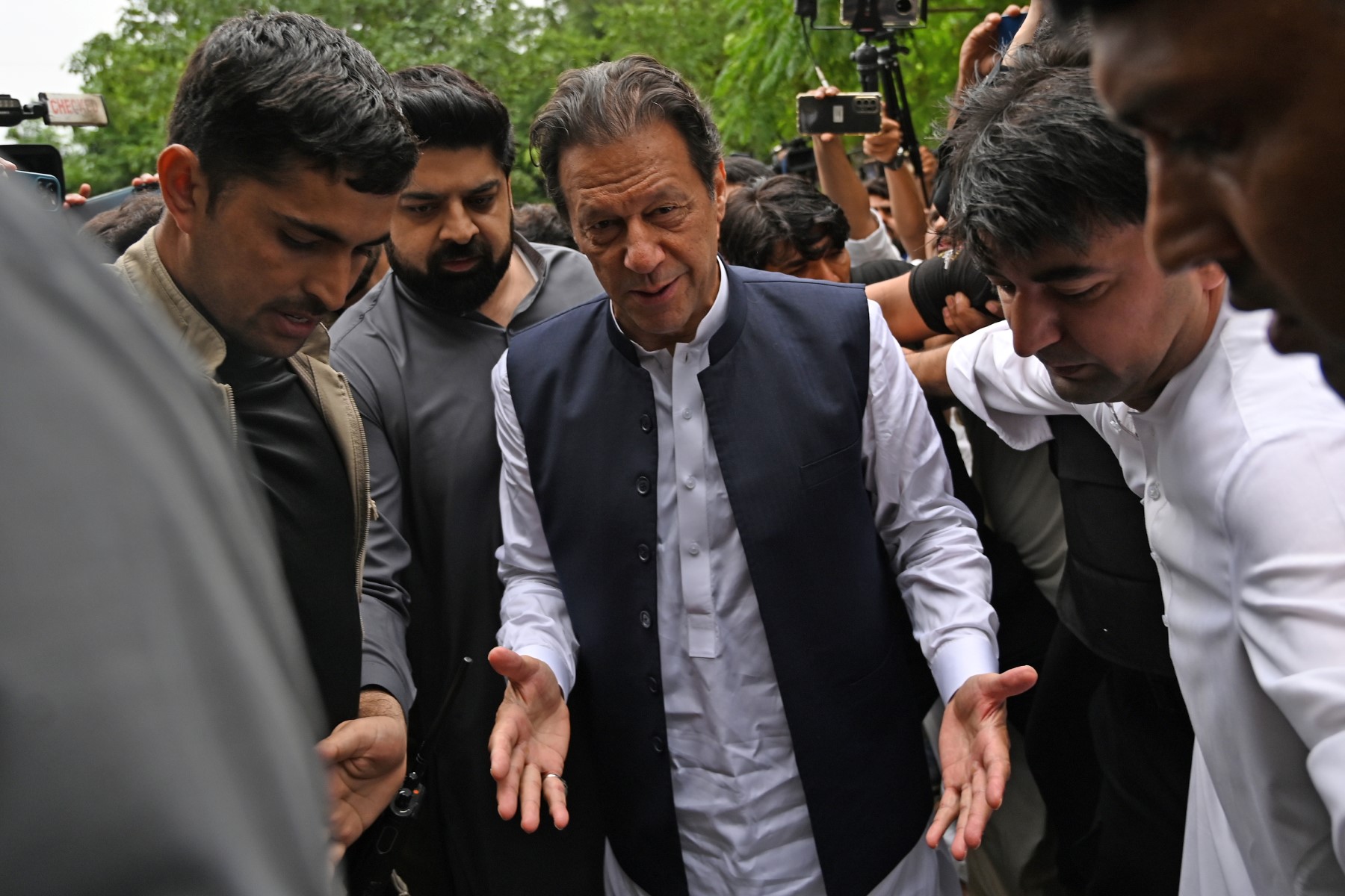 Pakistan : Imran Khan libéré sous caution par un tribunal antiterroriste