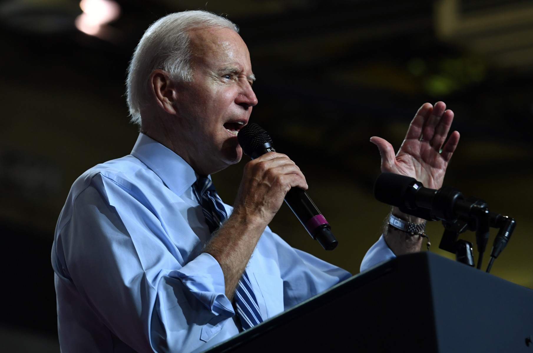 Biden discerne une idéologie de «semi fascisme» chez certains républicains